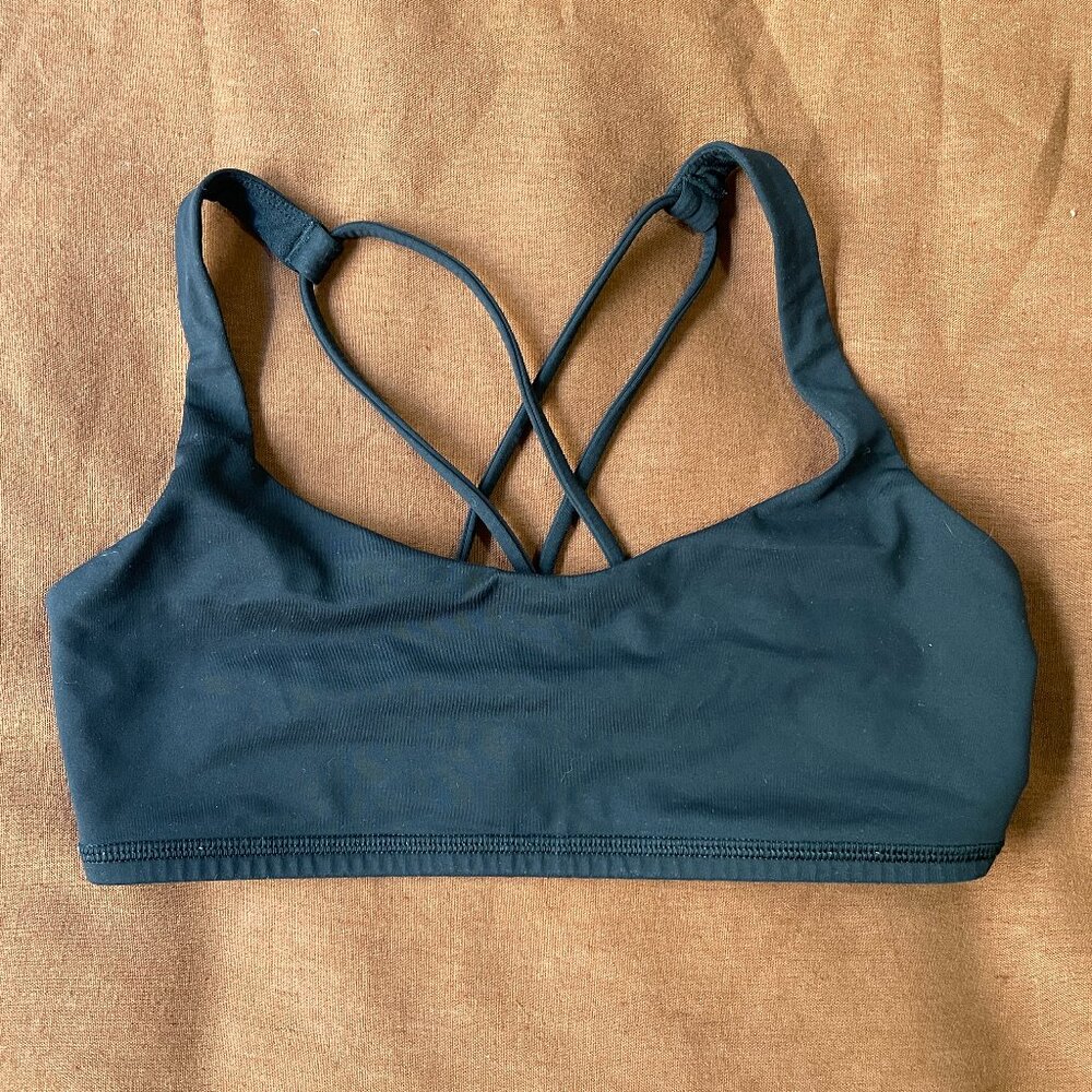 Lululemon Strappy Light Support Sports Bra Black Small